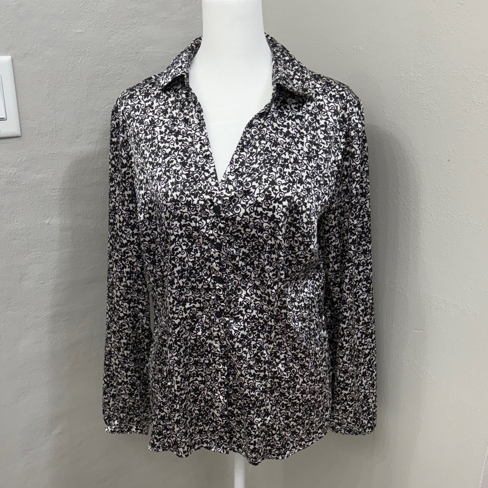 Croft & Barrow Black and White Patterned Blouse